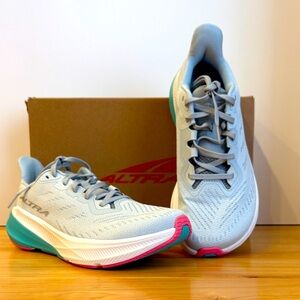 Altra Women’s Experience Flow 2